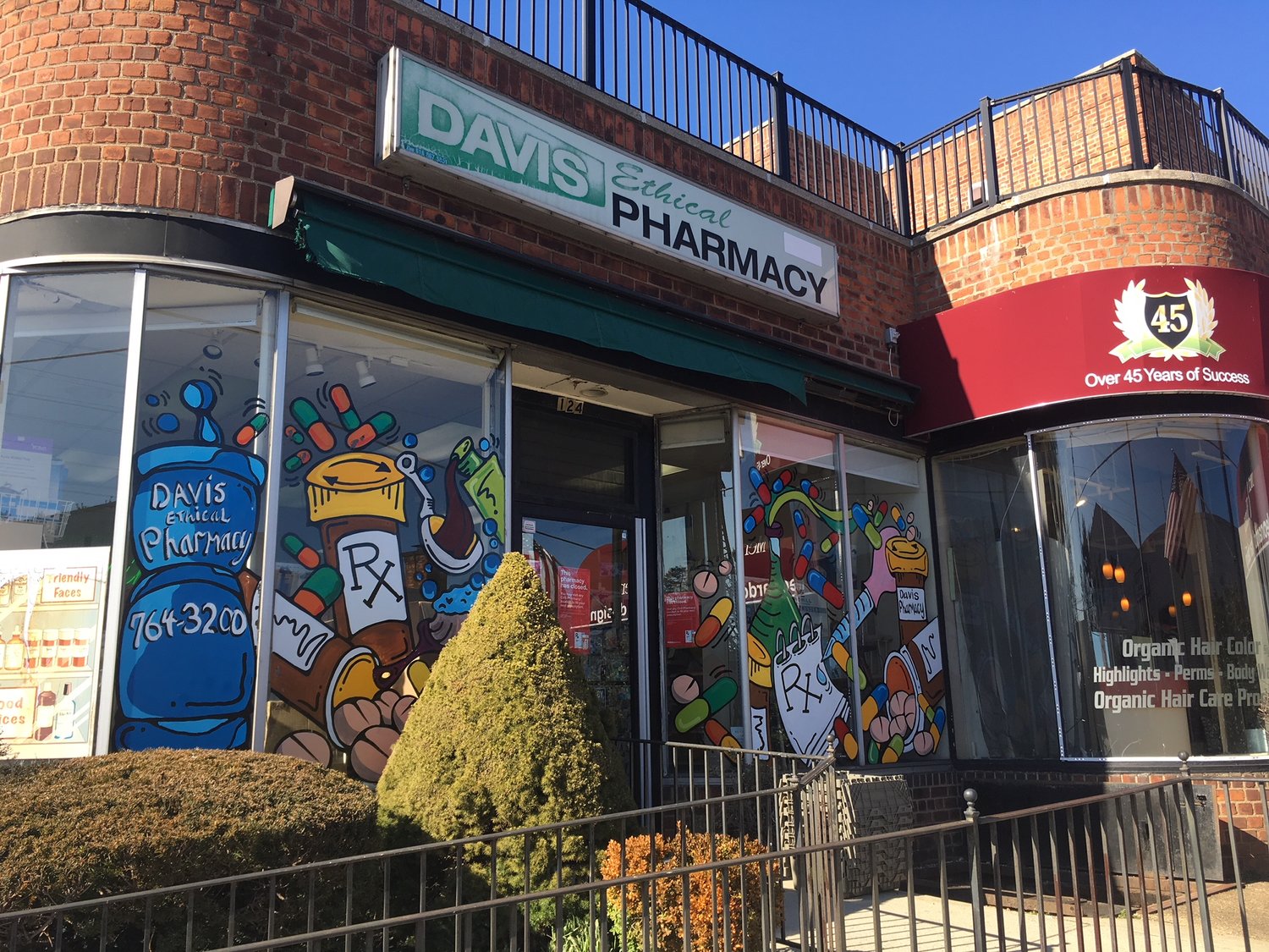 Davis Pharmacy Goes Out Of Business After 80 Plus Years In