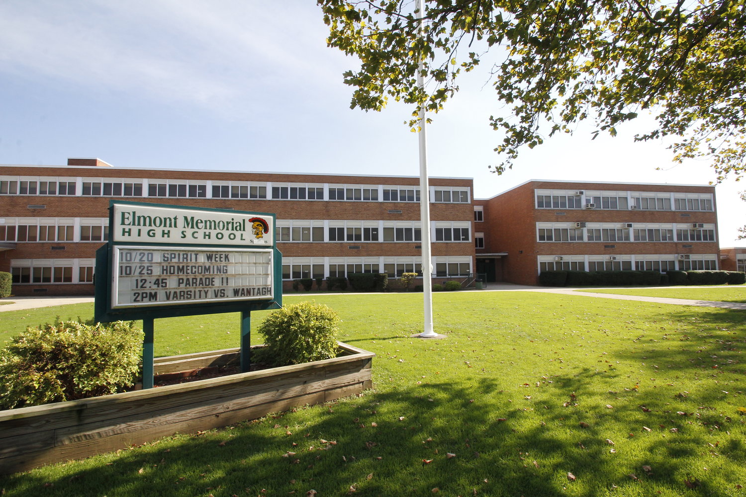 elmont-hs-closed-after-staff-member-tests-positive-for-covid-herald